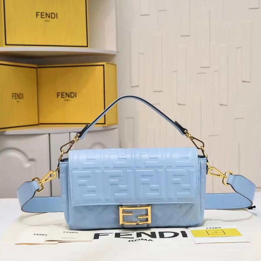 Fendi Baguette continental Bag