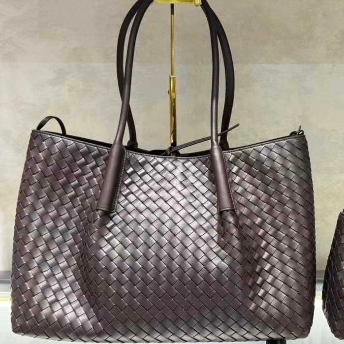 Bottega Tote Bag