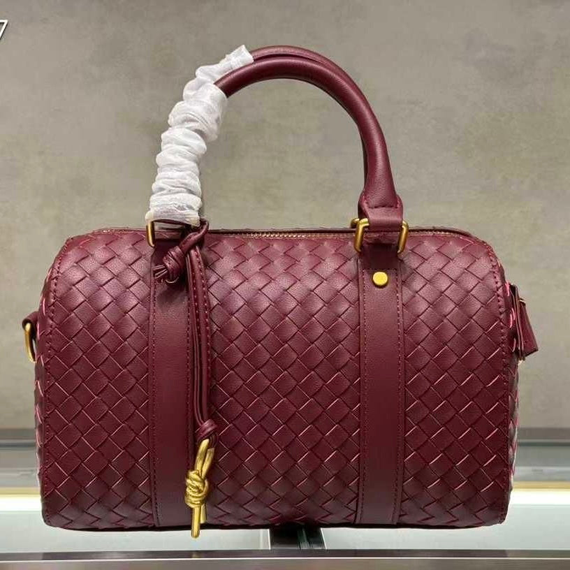 Bottega Veneta Convertible Boston Intrecciato Nappa Bag